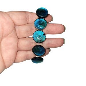 Elegant Blue Bracelet